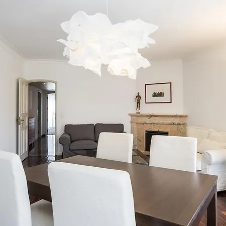 Premium With Terrace Near The River Lizbona