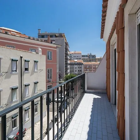 Premium With Terrace Near The River Apartamento